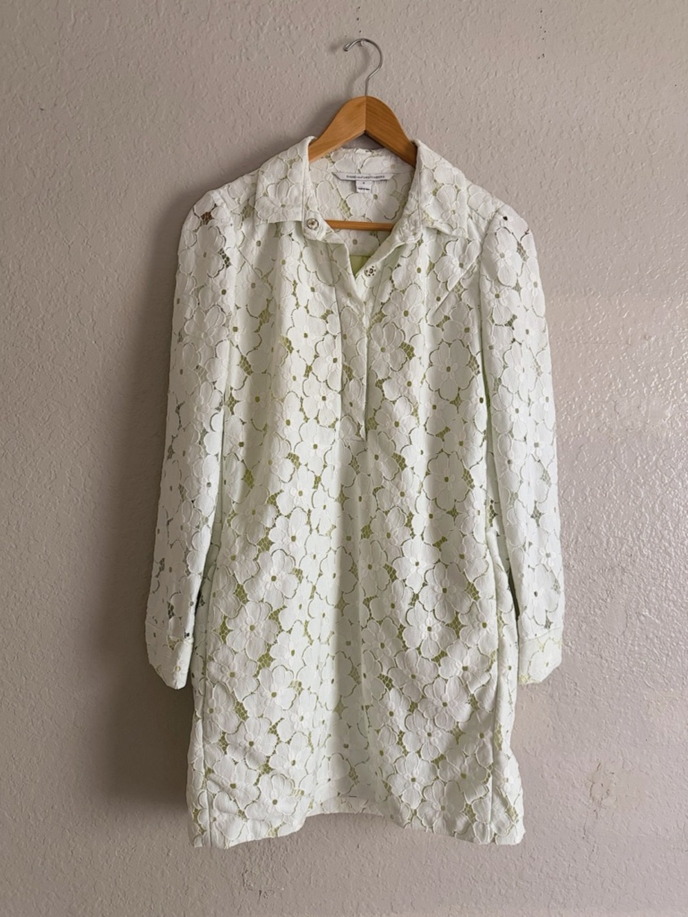 Diane Von Furstenberg White Lace Mini Dress - Picture 2 of 6
